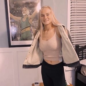 Meet your Posher, Grace